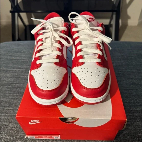 Nike Dunk Low SP
Size 9.5 - Picture 1 of 8